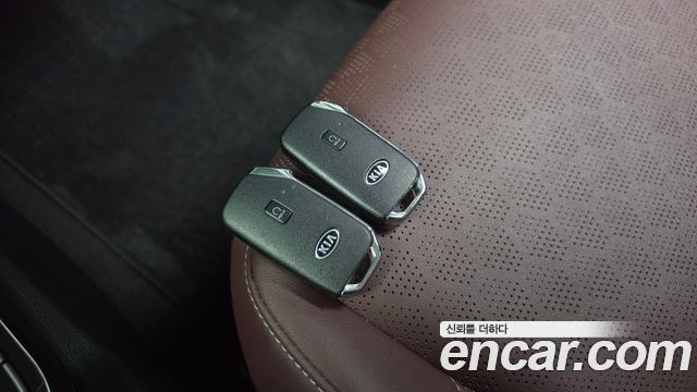 Kia Seltos Gasoline 1.6 Turbo 2WD Prestige 2020 — фото 14