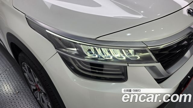Kia Seltos Gasoline 1.6 Turbo 2WD Prestige 2020 — фото 22