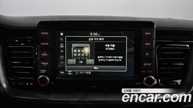 Kia Stonic Diesel 1.6 Prestige 2018 — фото 20