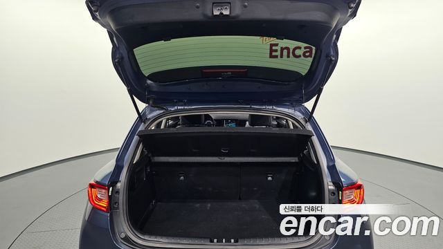 Kia Stonic Diesel 1.6 Prestige 2018 — фото 31