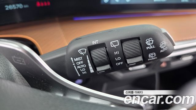 KG Mobility (SsangYong) Torres EVX E7 2024 — фото 31