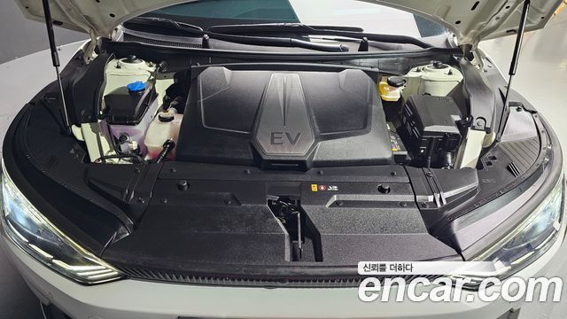 Kia EV6 Long Range Air 2022 — фото 6