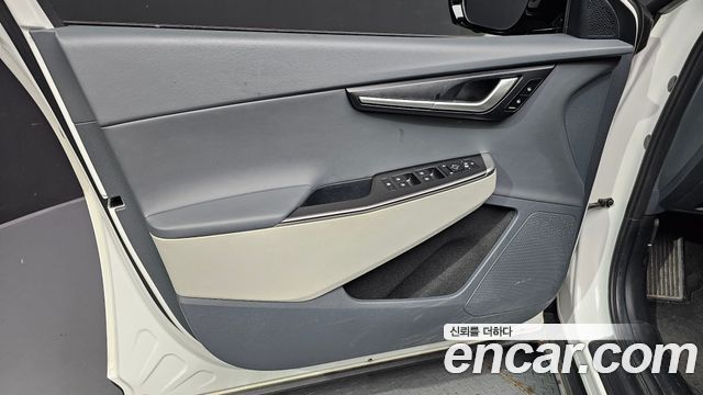 Kia EV6 Long Range Air 2022 — фото 24