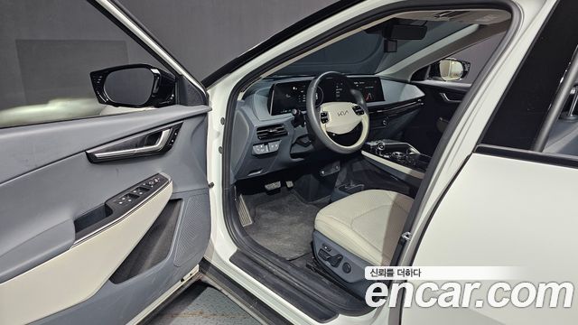 Kia EV6 Long Range Air 2022 — фото 26