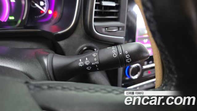 Renault Korea QM6 2.0 GDe RE Signature 2WD 2021 — фото 28