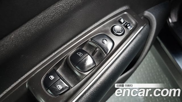 Renault Korea QM6 Diesel 2WD LE 2018 — фото 14