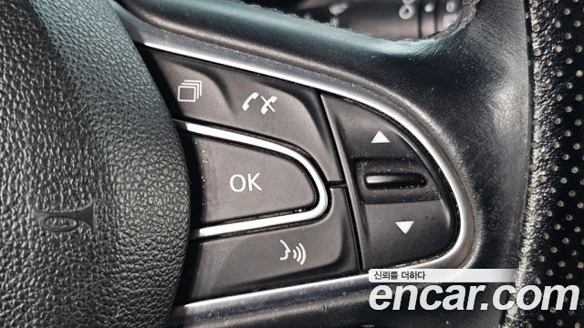 Renault Korea QM6 Diesel 2WD LE 2018 — фото 16