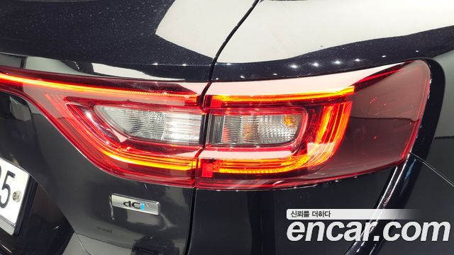 Renault Korea QM6 Diesel 2WD LE 2018 — фото 23