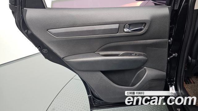 Renault Korea QM6 Diesel 2WD LE 2018 — фото 25