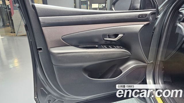 Hyundai Tucson Hybrid (NX4) HEV 1.6 2WD Inspiration 2024 — фото 24