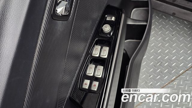 KG Mobility (SsangYong) Tivoli VX 2WD 2017 — фото 28