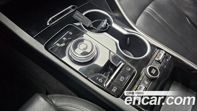Kia K5 (III) 2.0 Trendy 2023 — фото 9