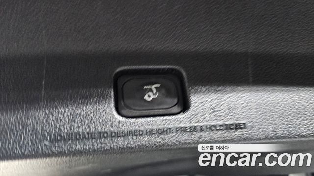 Ford Explorer 2.3 Limited 4WD 5th 2018 — фото 20