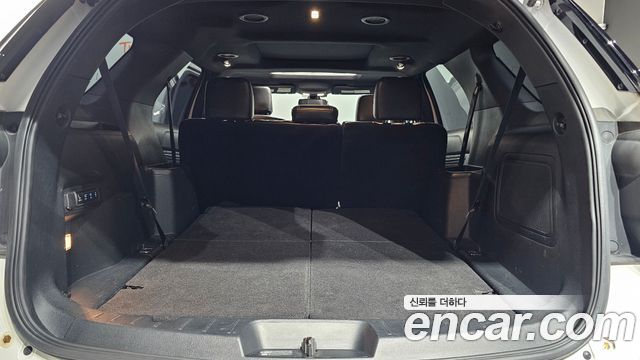 Ford Explorer 2.3 Limited 4WD 5th 2018 — фото 27