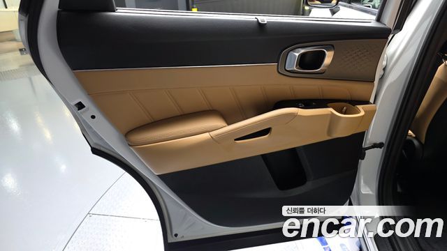 Kia Sorento (IV) Diesel 2.2 2WD Noblesse 2023 — фото 25