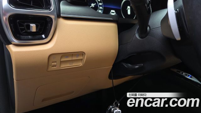 Kia Sorento (IV) Diesel 2.2 2WD Noblesse 2023 — фото 32