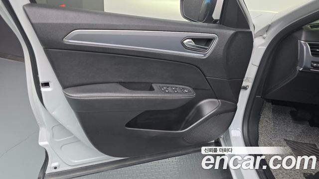 Renault Korea XM3 1.6 GTe RE 2023 — фото 24