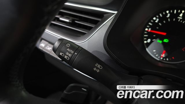 Renault Korea XM3 1.6 GTe RE 2023 — фото 28