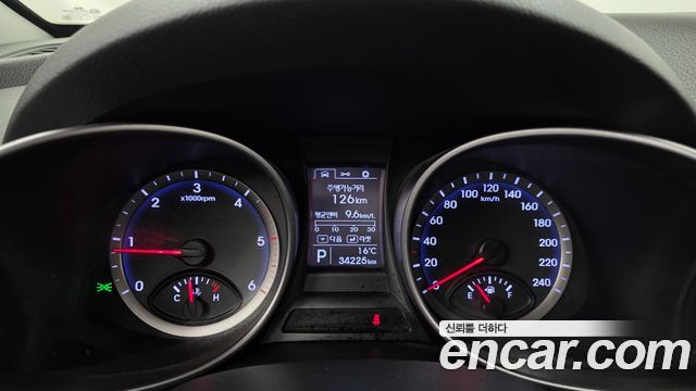 Hyundai Santa Fe (DM) Diesel(e-VGT) 2.0 2WD Premium 2014 — фото 8
