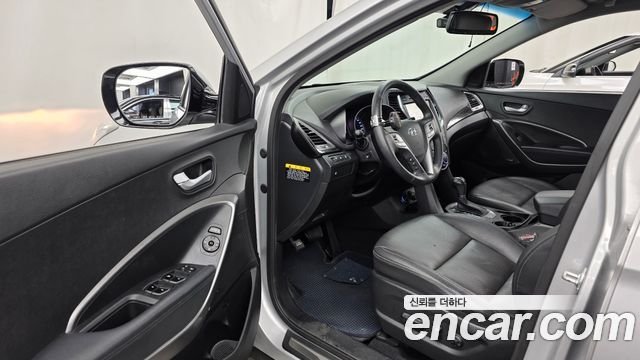 Hyundai Santa Fe (DM) Diesel(e-VGT) 2.0 2WD Premium 2014 — фото 10