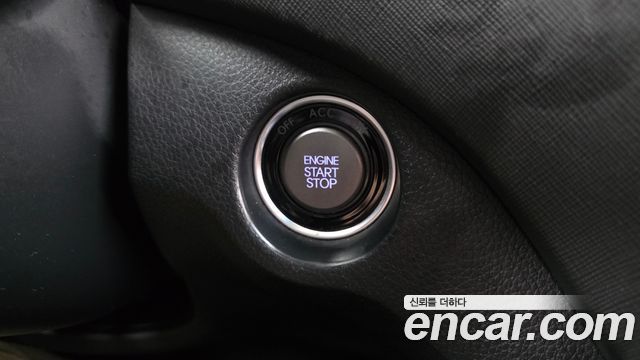 Hyundai Santa Fe (DM) Diesel(e-VGT) 2.0 2WD Premium 2014 — фото 18