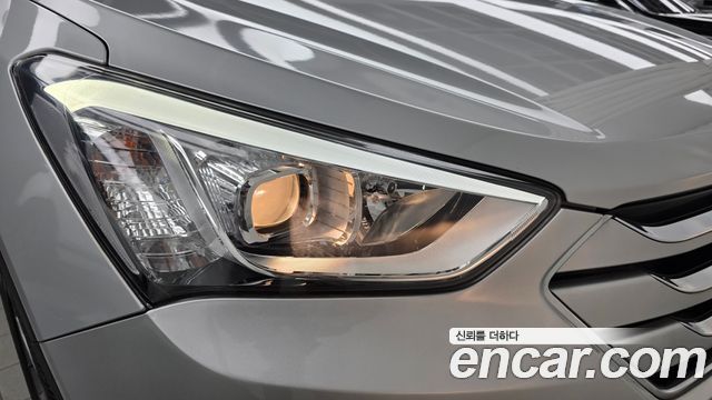 Hyundai Santa Fe (DM) Diesel(e-VGT) 2.0 2WD Premium 2014 — фото 22