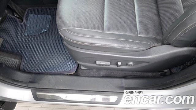 Hyundai Santa Fe (DM) Diesel(e-VGT) 2.0 2WD Premium 2014 — фото 31