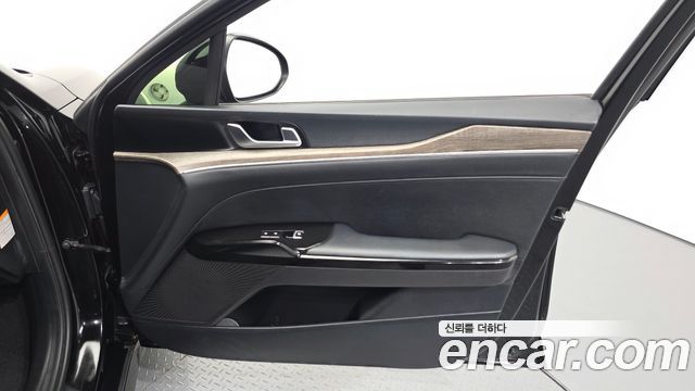 Kia K5 Hybrid (III) Noblesse 2022 — фото 24