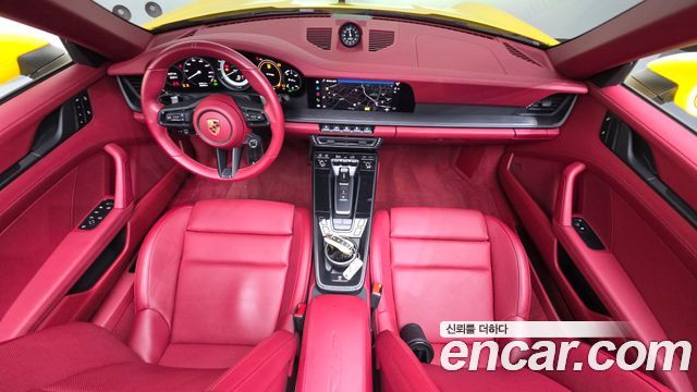 Porsche 911 (992) Carrera 4 GTS Cabriolet 2023 — фото 7