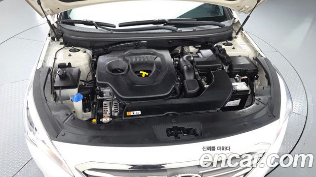 Hyundai Sonata (LF) 2.0 Smart 2015 — фото 6
