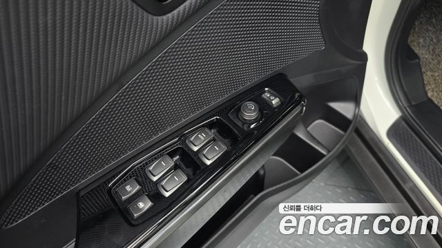 KG Mobility (SsangYong) Very New Tivoli Gasoline 1.5 2WD V3 2021 — фото 15