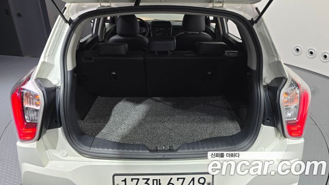 KG Mobility (SsangYong) Very New Tivoli Gasoline 1.5 2WD V3 2021 — фото 20