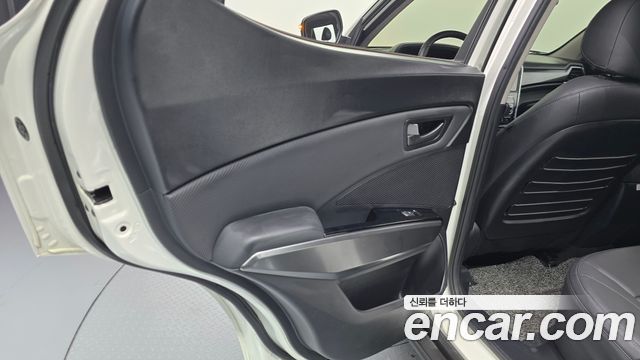 KG Mobility (SsangYong) Very New Tivoli Gasoline 1.5 2WD V3 2021 — фото 25