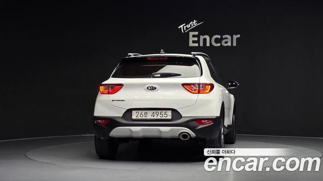 Kia Stonic 1.4 Prestige 2019 — фото 4