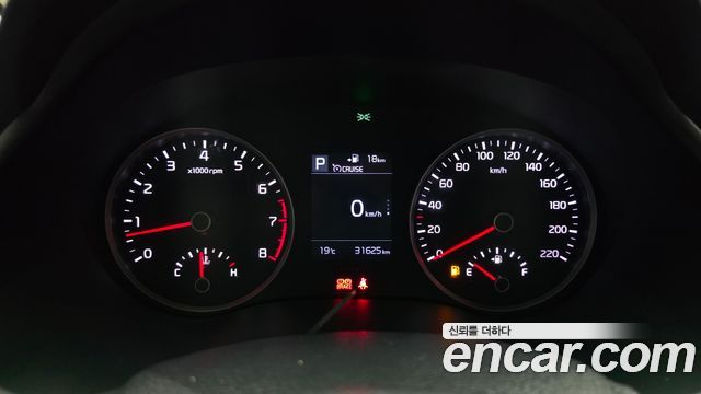 Kia Stonic 1.4 Prestige 2019 — фото 8