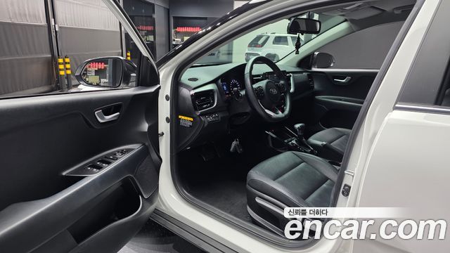 Kia Stonic 1.4 Prestige 2019 — фото 10