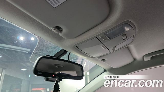 Kia Stonic 1.4 Prestige 2019 — фото 19