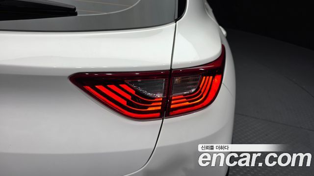 Kia Stonic 1.4 Prestige 2019 — фото 23