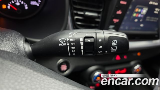 Kia Stonic 1.4 Prestige 2019 — фото 28