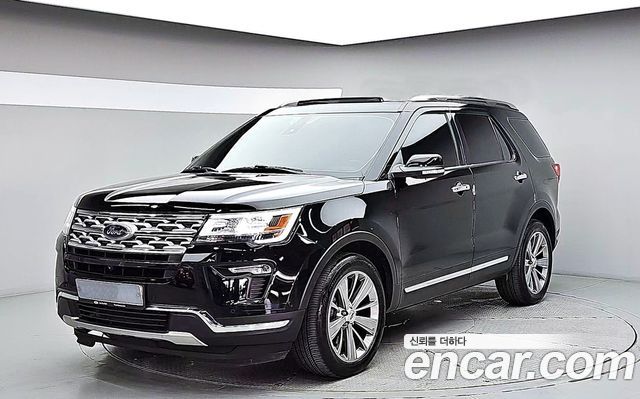 Ford Explorer 2.3 Limited 4WD 5th