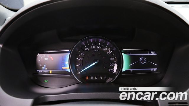 Ford Explorer 2.3 Limited 4WD 5th 2018 — фото 21