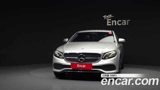 Mercedes-Benz E-Class (W213) E220d Avantgarde 2019 — фото 3