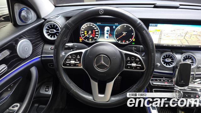 Mercedes-Benz E-Class (W213) E220d Avantgarde 2019 — фото 13