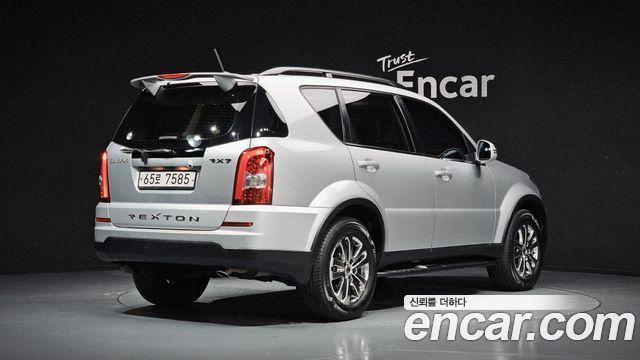 KG Mobility (SsangYong) Rexton W 2.0 4WD RX7 Prestige 2014 — фото 2