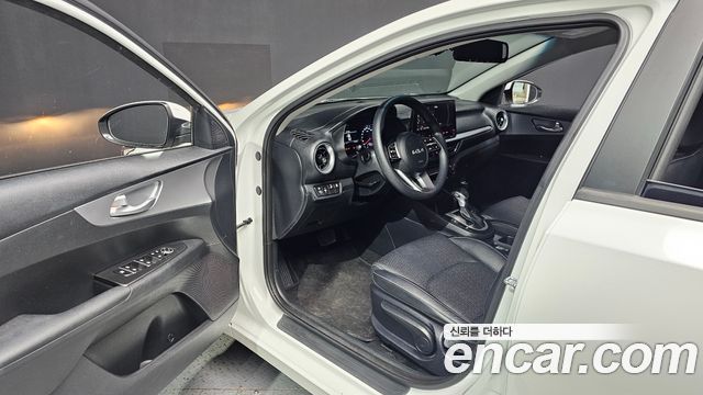 Kia K3 (II) 1.6 Trendy 2023 — фото 26
