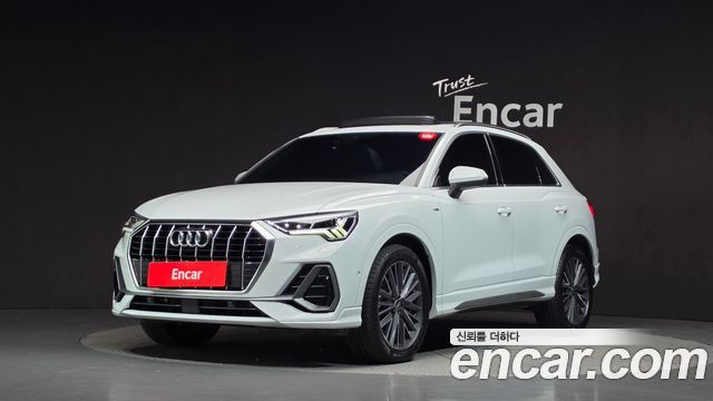 Audi Q3 (F3) 35 TDI Premium 2023 — фото 1