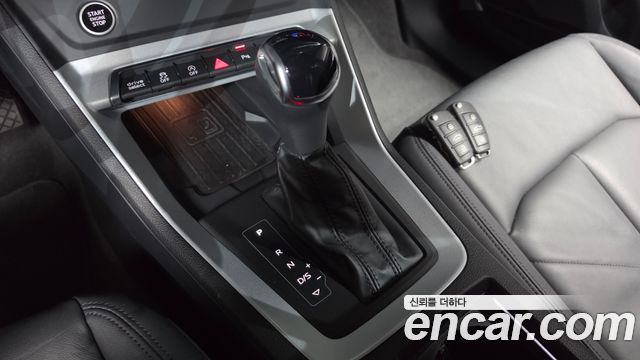 Audi Q3 (F3) 35 TDI Premium 2023 — фото 9