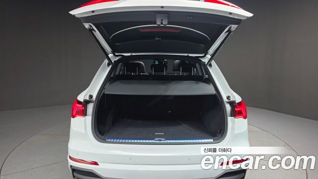 Audi Q3 (F3) 35 TDI Premium 2023 — фото 34