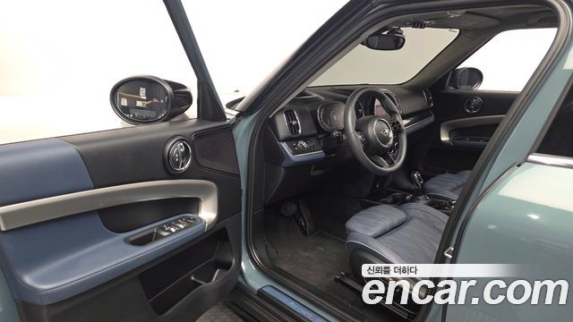 MINI Cooper S Countryman ALL4 Classic 2nd 2023 — фото 10