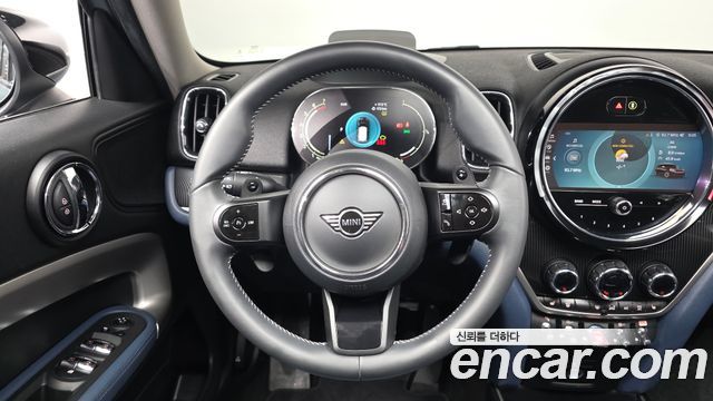 MINI Cooper S Countryman ALL4 Classic 2nd 2023 — фото 13